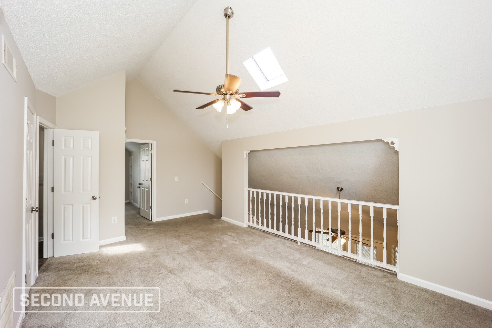 Building Photo - 2370 Iron Horse Dr