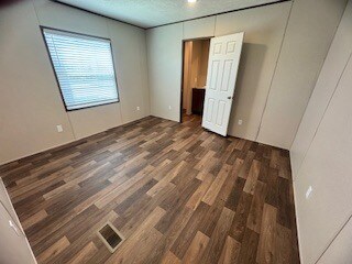 Building Photo - 2623 E 16th St