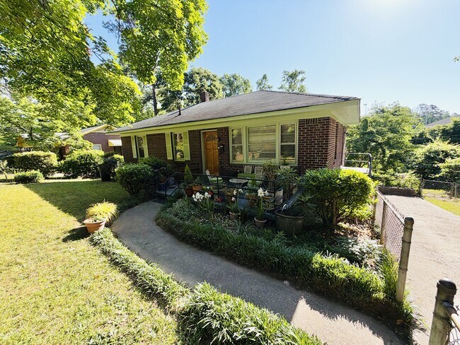 Building Photo - 4816 Dale Dr
