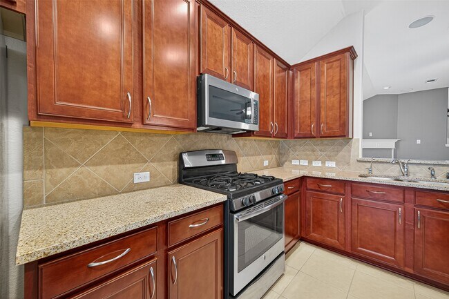 Building Photo - 18214 Almond Place Lane