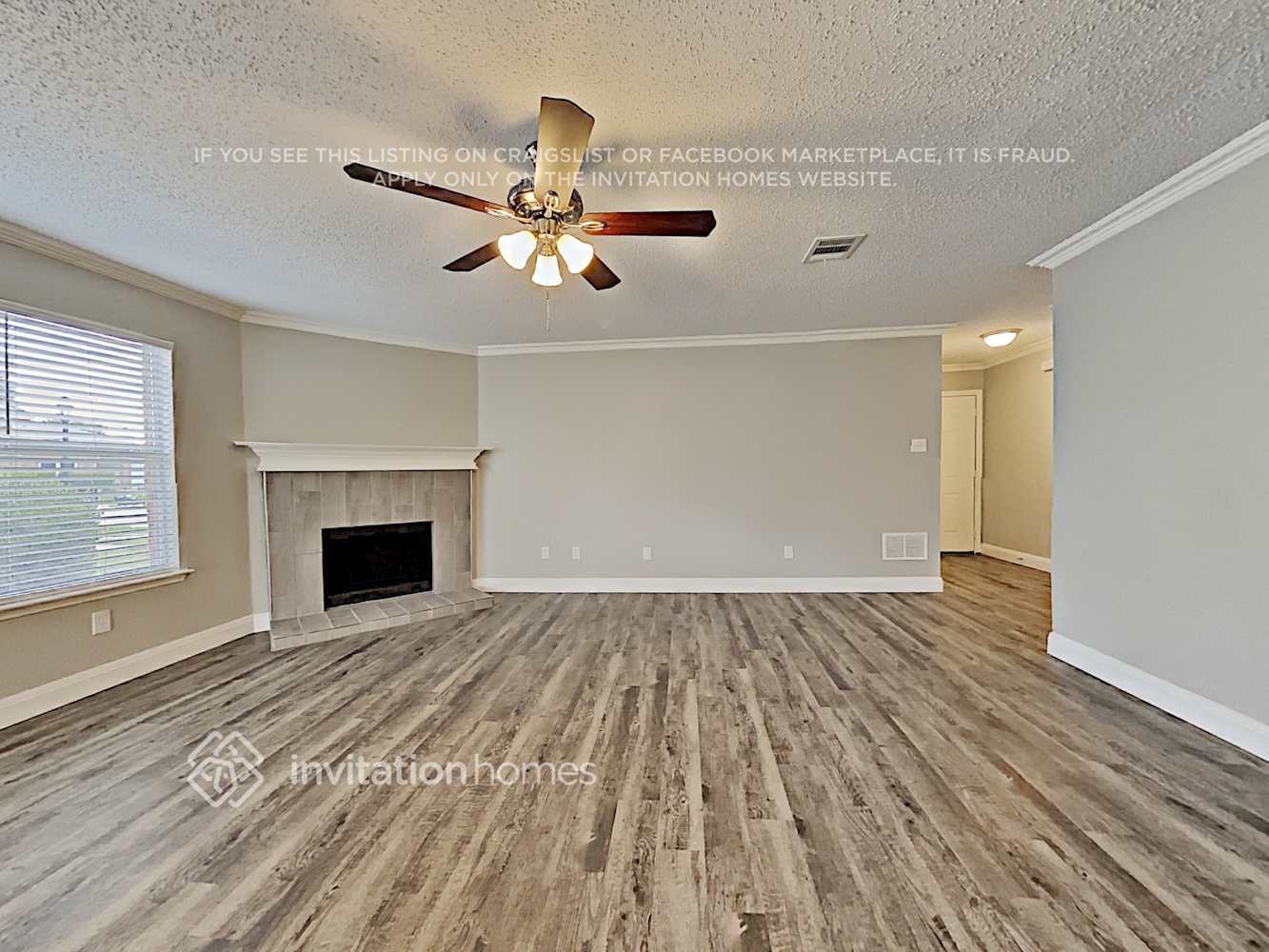 Building Photo - 2440 Rolling Ridge Dr