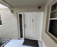Building Photo - 2861 N Oakland Forest Dr