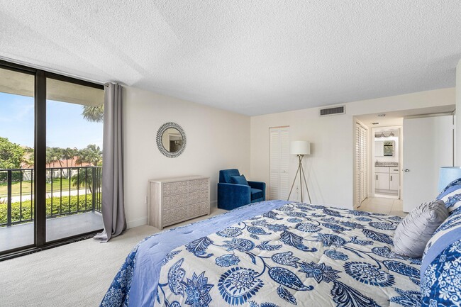 Building Photo - 3460 S Ocean Blvd