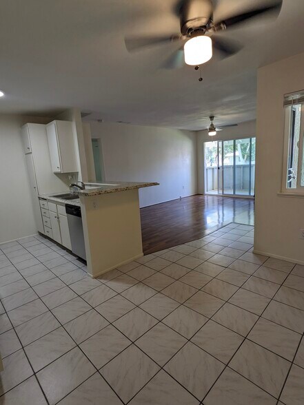 Building Photo - 26200 Redlands Blvd