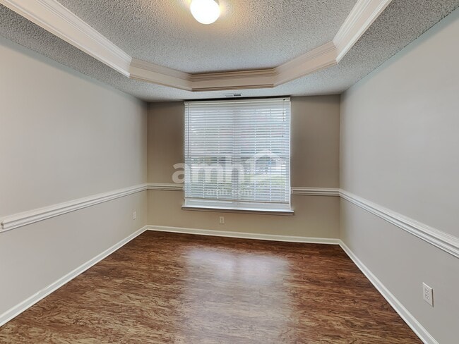 Building Photo - 7537 Sparkleberry Dr