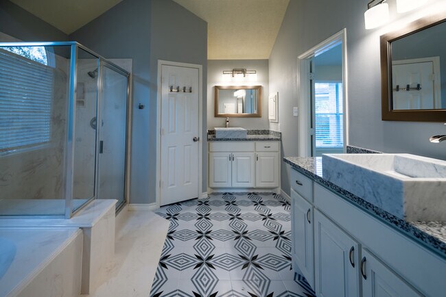Building Photo - 7626 Painton Ln