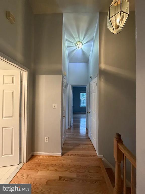 Building Photo - 6641 Creek Point Way