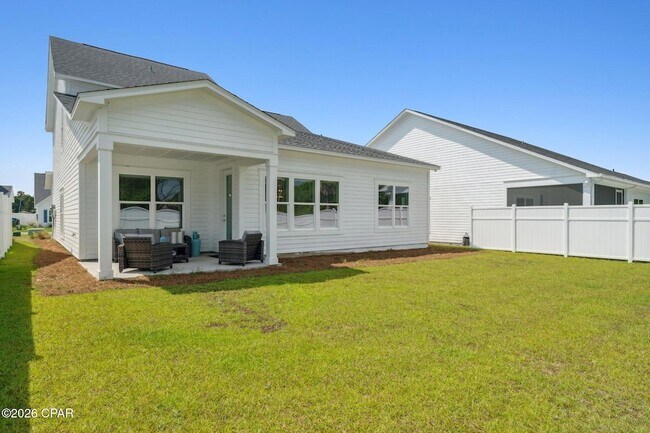 Building Photo - 712 Landing Cir