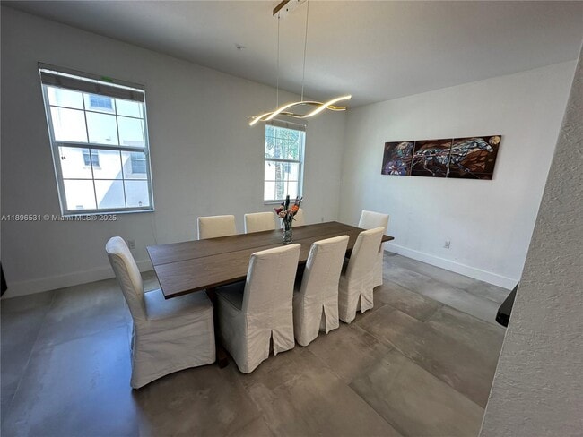 Building Photo - 2662 SW 118 Rd