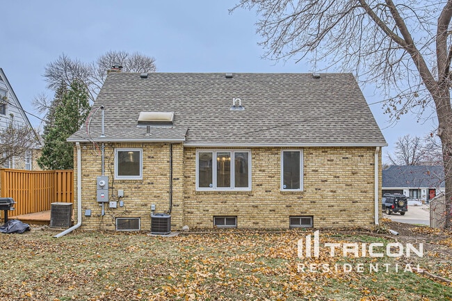 Building Photo - 5013 William Ave