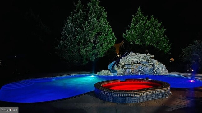 Building Photo - 10 Morning Glory Cir