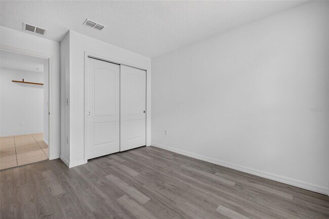 Building Photo - 1097 Augustus Dr
