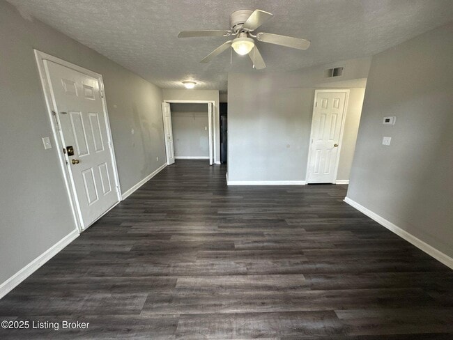 Building Photo - 4103 Blue Lick Ct