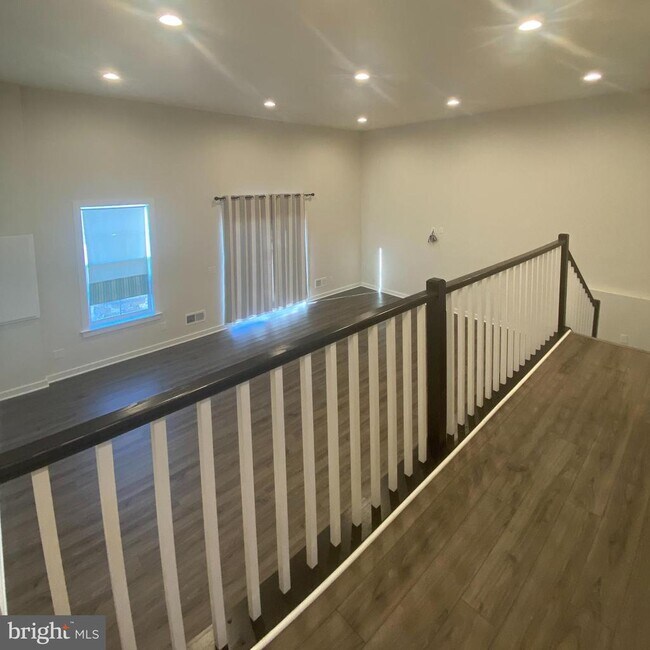 Building Photo - 24083 Gumspring Kiln Terrace