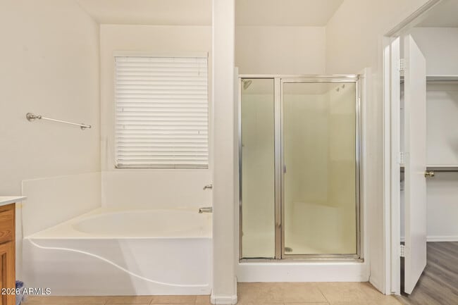 Building Photo - 8353 W Carol Ave