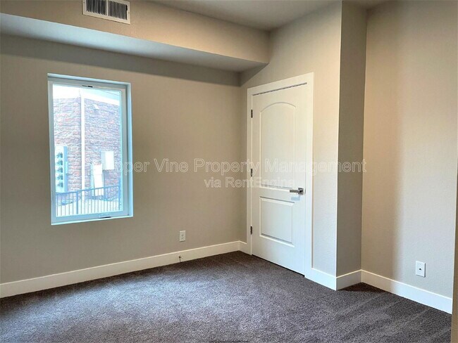 Building Photo - 1401 W 85th Ave