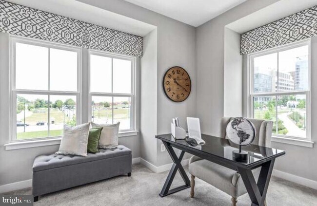 Building Photo - 2926 WATERFRONT Way