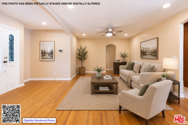 Building Photo - 4948 Petit Ave