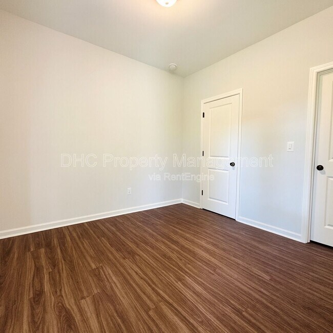 Building Photo - 1451 Creekside Cir NW