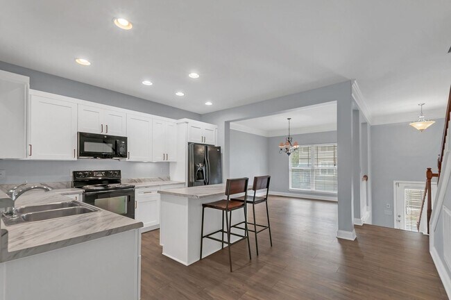 Building Photo - Awesome 3BE/2.5BA home in Bellevue!
