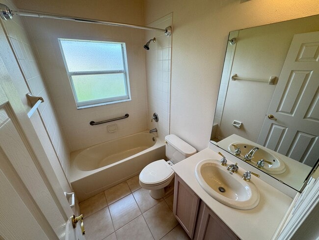 Building Photo - Resort-Style Solivita Home Ready For Move-in! [55+ Community]