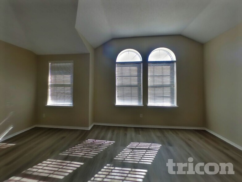 Building Photo - 510 Appaloosa Dr