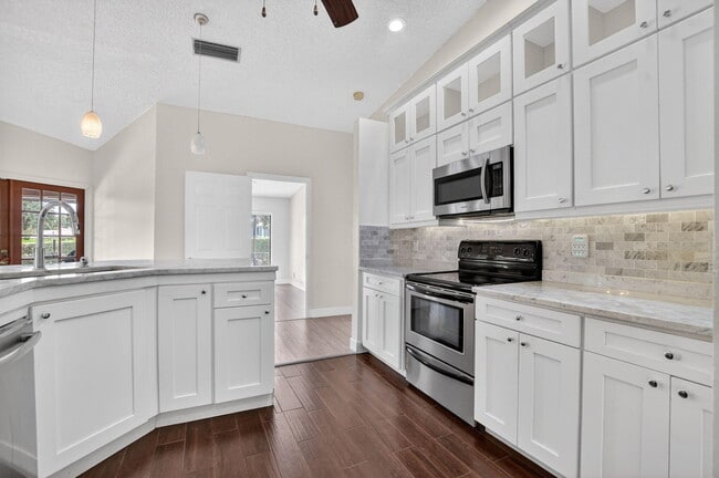 Building Photo - 22796 Marbella Cir