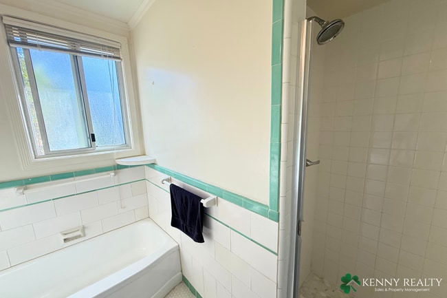 Building Photo - Charming 2-Bedroom Home with Private Backyard in South San Francisco