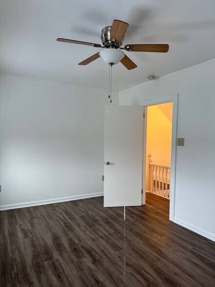 Building Photo - 226 Mill St