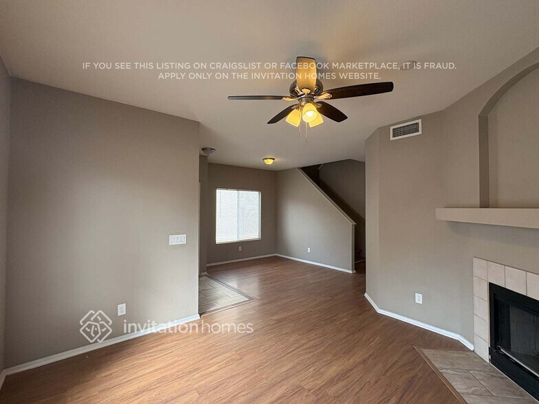 Building Photo - 16487 N 67th Dr