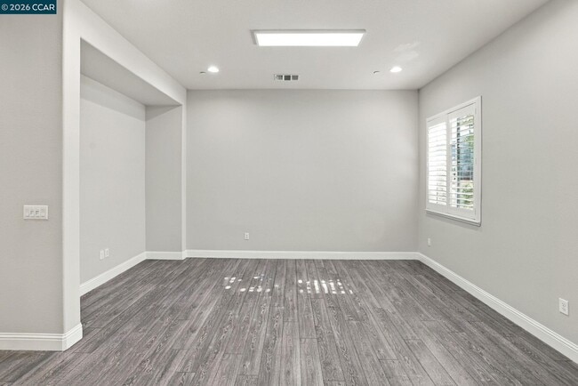 Building Photo - 63 Hazel Tree Ridge