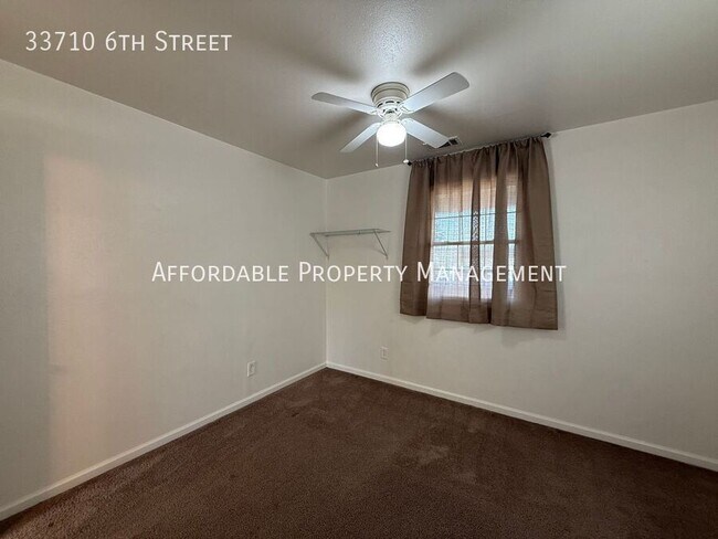 Building Photo - 33710 6th St