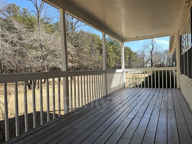 Building Photo - 288 Turner Rd