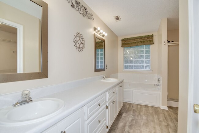 Building Photo - 3 Bedroom Ranch Grovetown