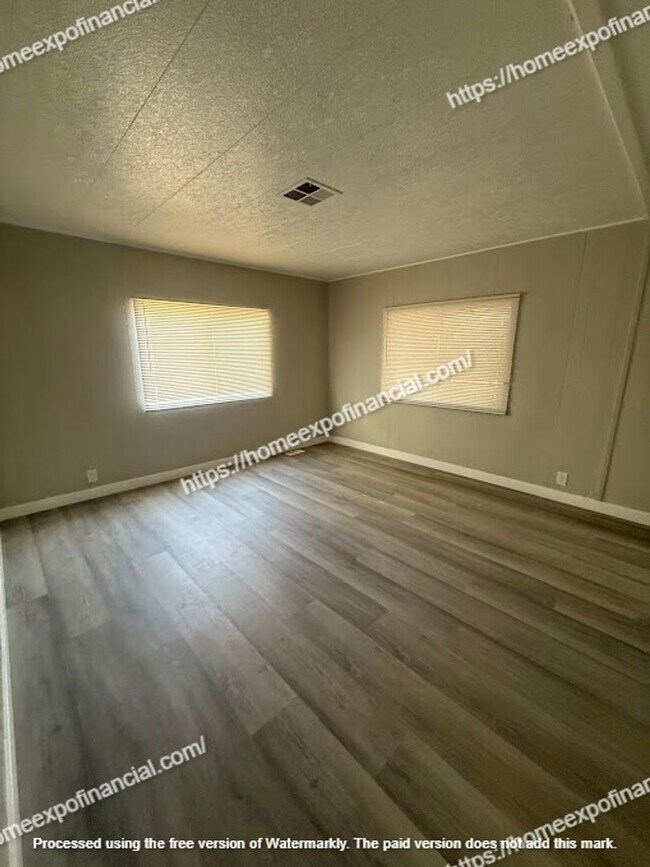 Building Photo - Nice Home For Rent