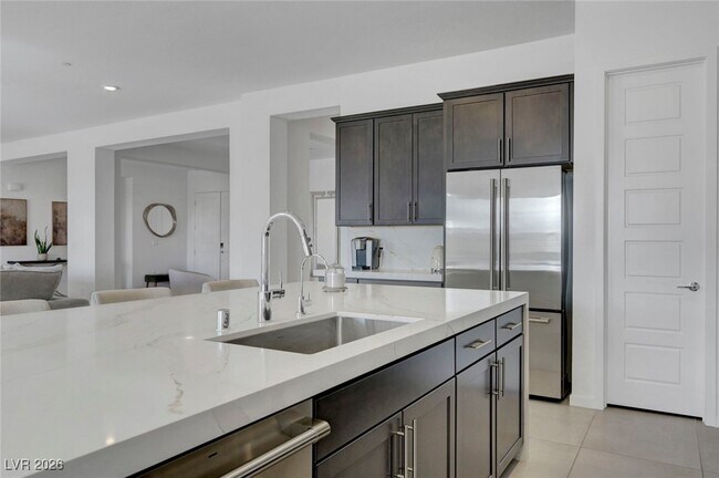 Building Photo - 10851 Mila Lndg Ave