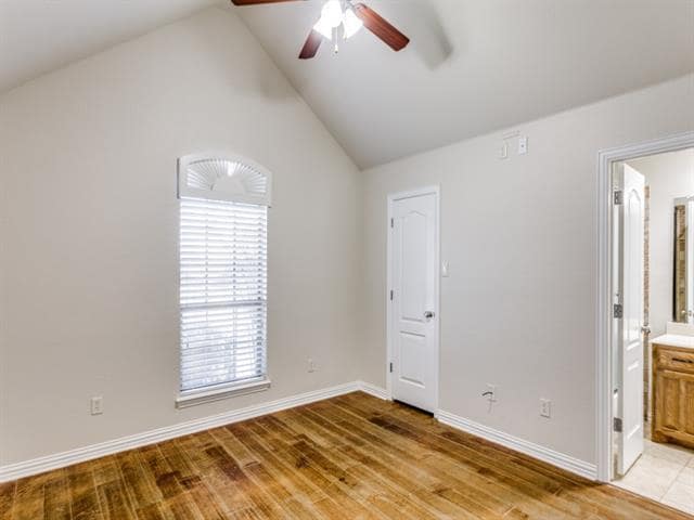 Building Photo - 105 Yeary Ln