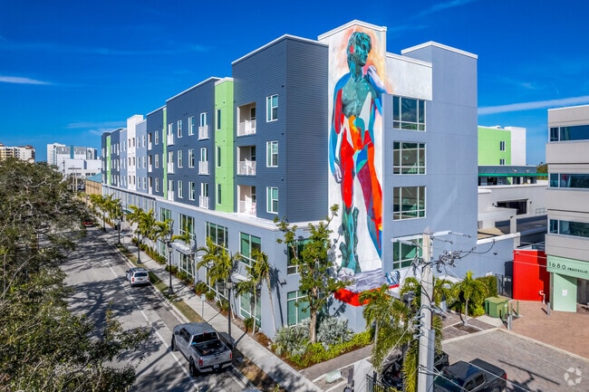 2nd Street Exterior Shot - Bold Lofts