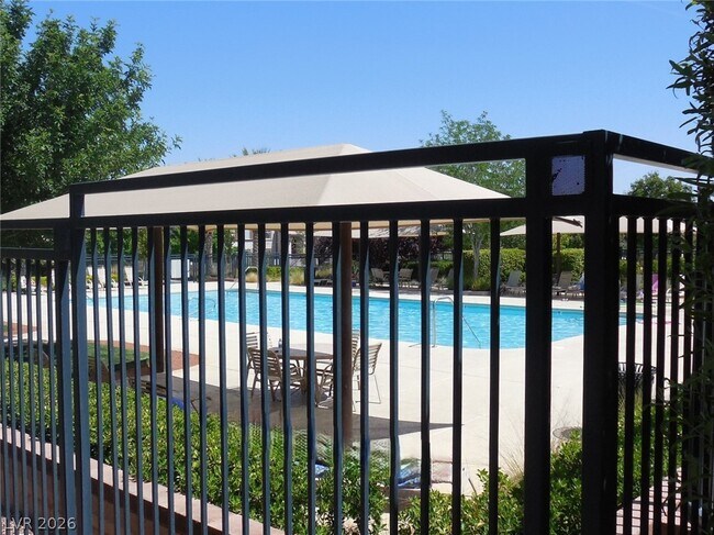 Building Photo - 11346 Bedford Commons Dr