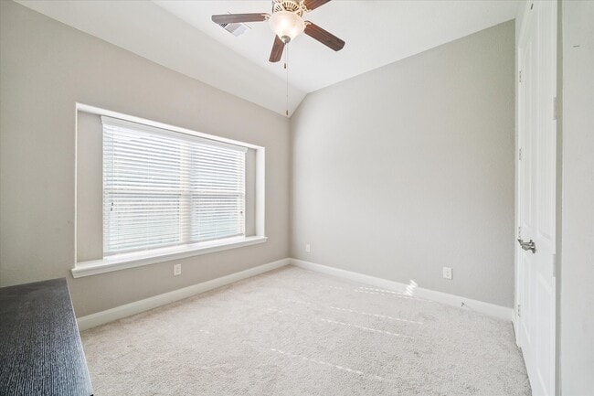 Building Photo - 21275 Auburn Fields Dr