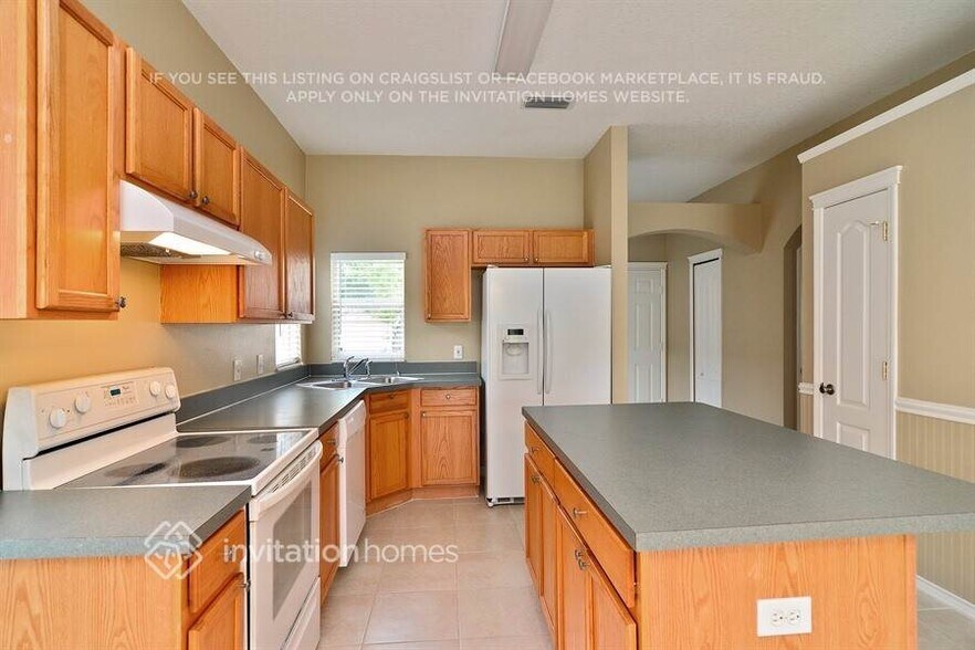 Building Photo - 7629 Clovelly Park Pl