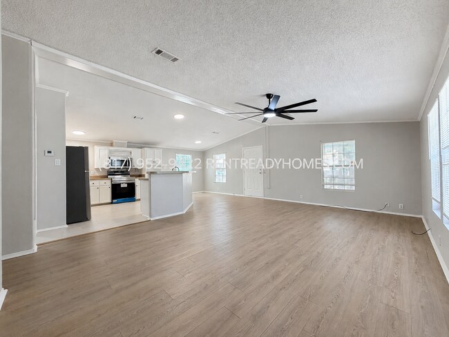 Building Photo - 5528 Patton Dr