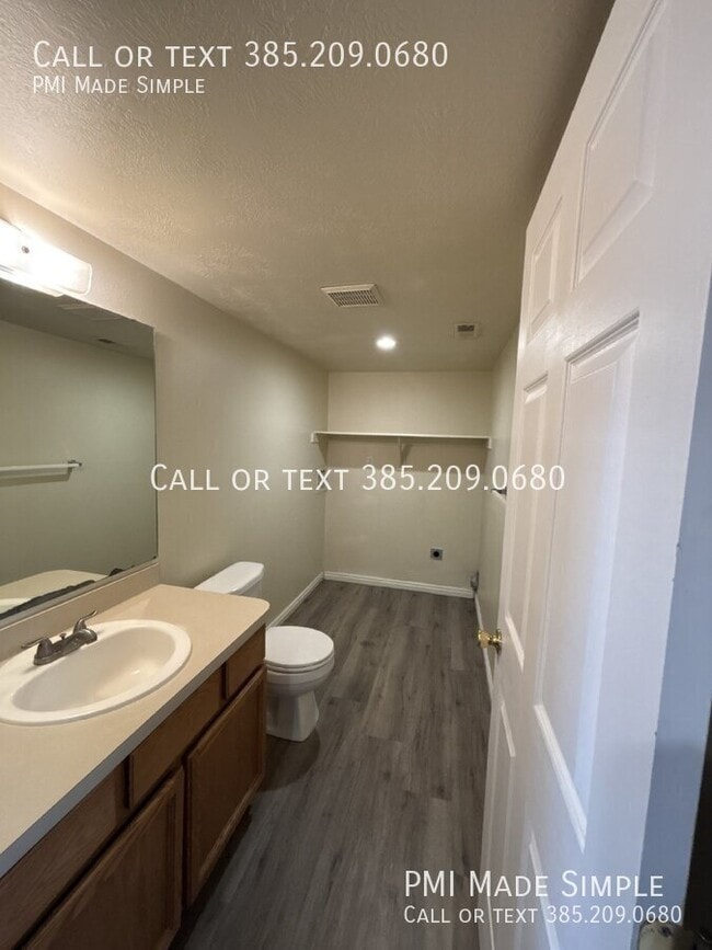 Building Photo - 1737 W 800 N St