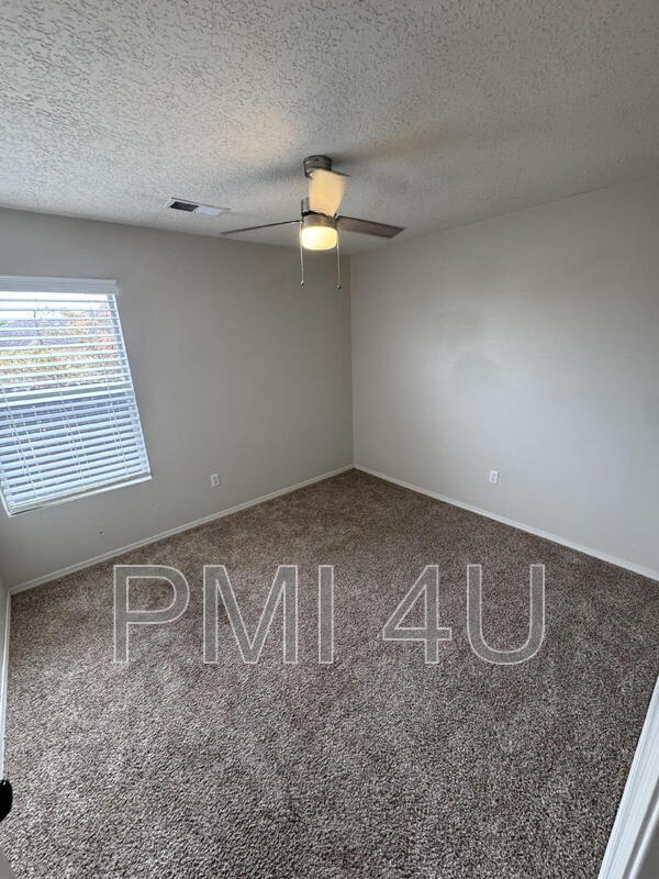 Building Photo - 10620 Rio Del Sole Ct NW