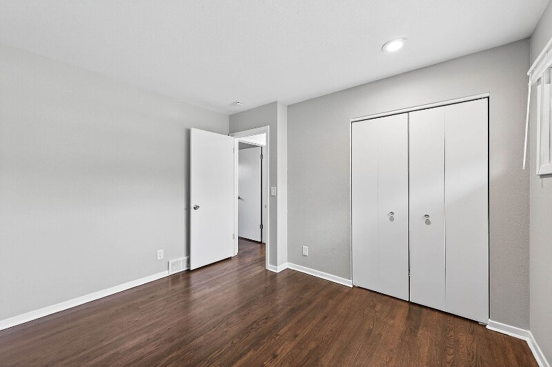 Building Photo - 3953 Arthur St NE