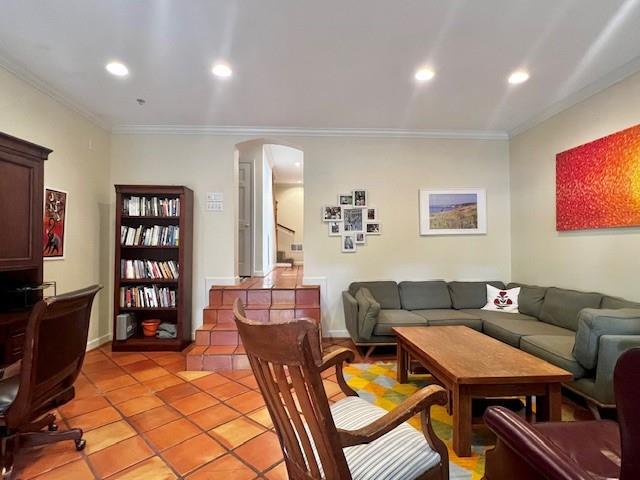 Building Photo - 544 E Ponce de Leon Ave