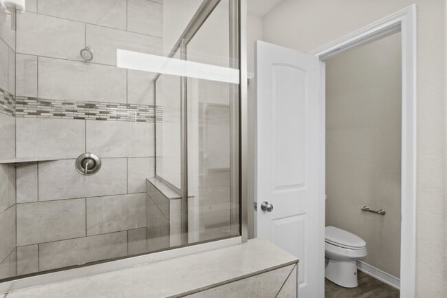 Building Photo - 2803 Vega St