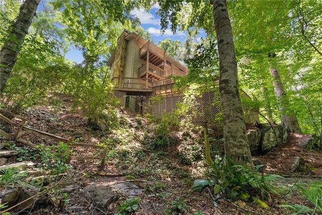Building Photo - 570 Idlewood Dr NW
