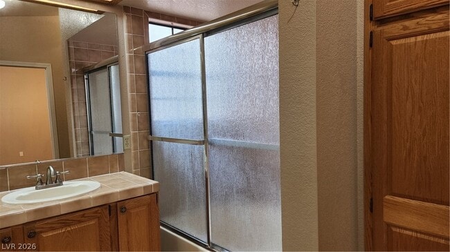 Building Photo - 5709 Spicewood Cir