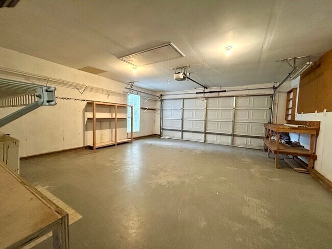 Building Photo - 8607 Kirkley Glen Ln